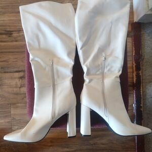 Elegant White Knee-High Women's Boots